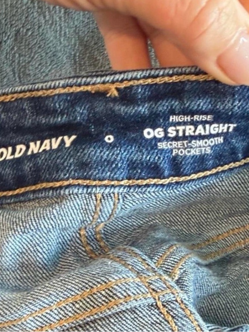 Bundle of Old Navy Cutoff Shorts-0 Dark & Light Blue - Picture 7 of 7